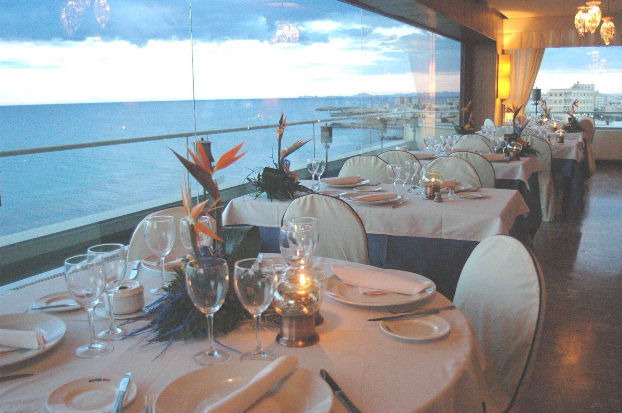Hotel Masa International Torrevieja Restoran fotoğraf